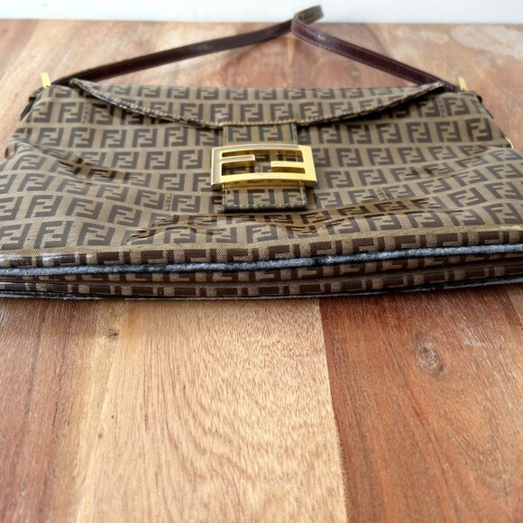 Fendi Zucchino Vinyl Double Flap Accordion Baguette Brown - Picture 7 of 15